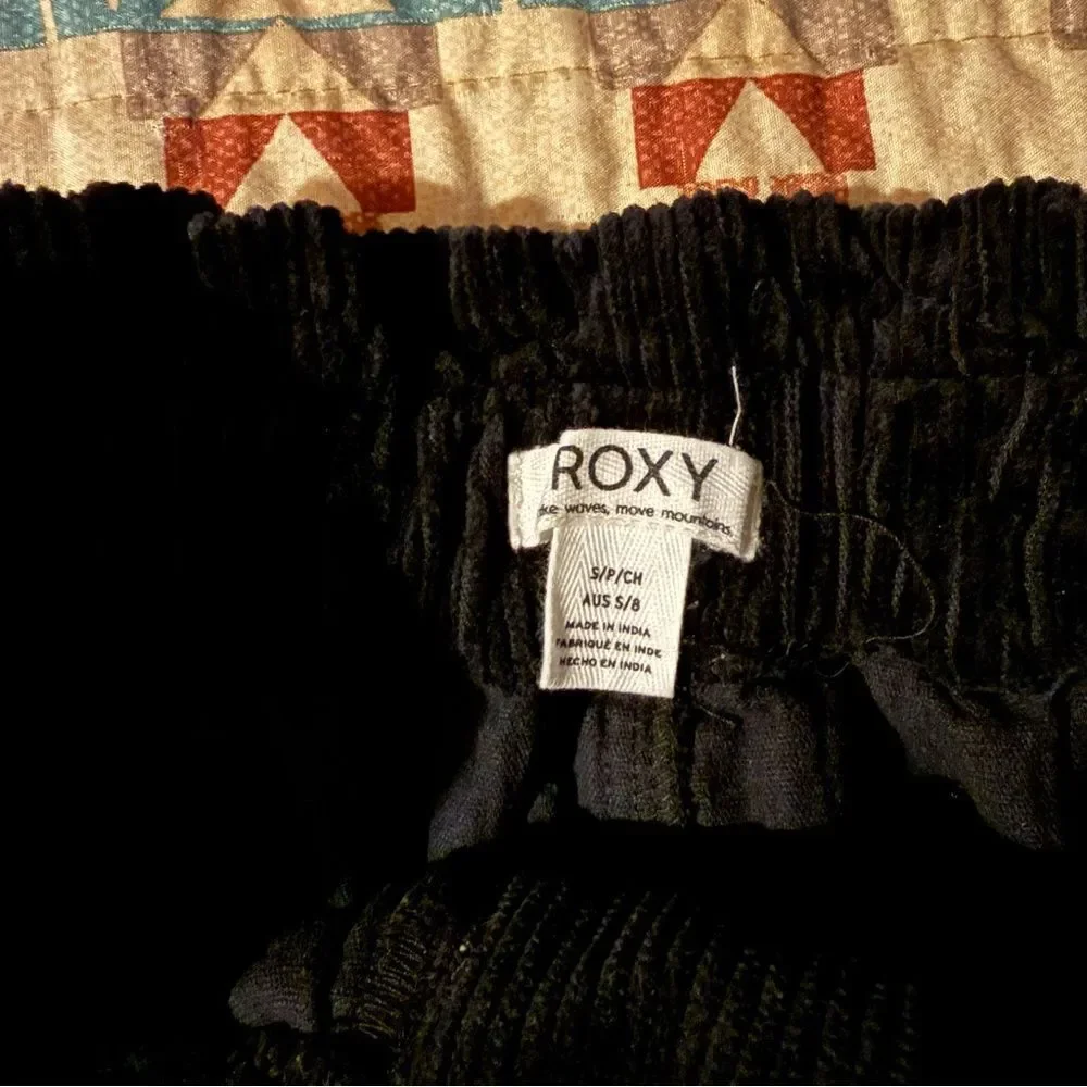 Roxy Black Corduroy Skirt size small